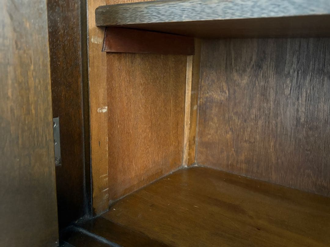 木製キャビネット ダークブラウン ガラス扉 本棚 アンティーク