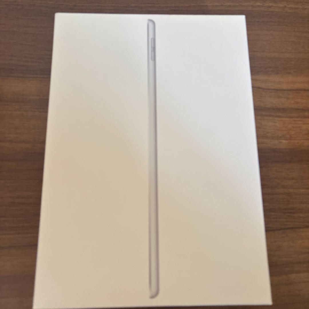 iPad 第8世代 WiFiモデル 32GB バッテリー容量87%箱付き