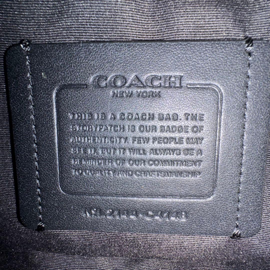 美品 コーチ ショルダーバッグ C4148 クロスボディ ボディバッグ 斜め掛け