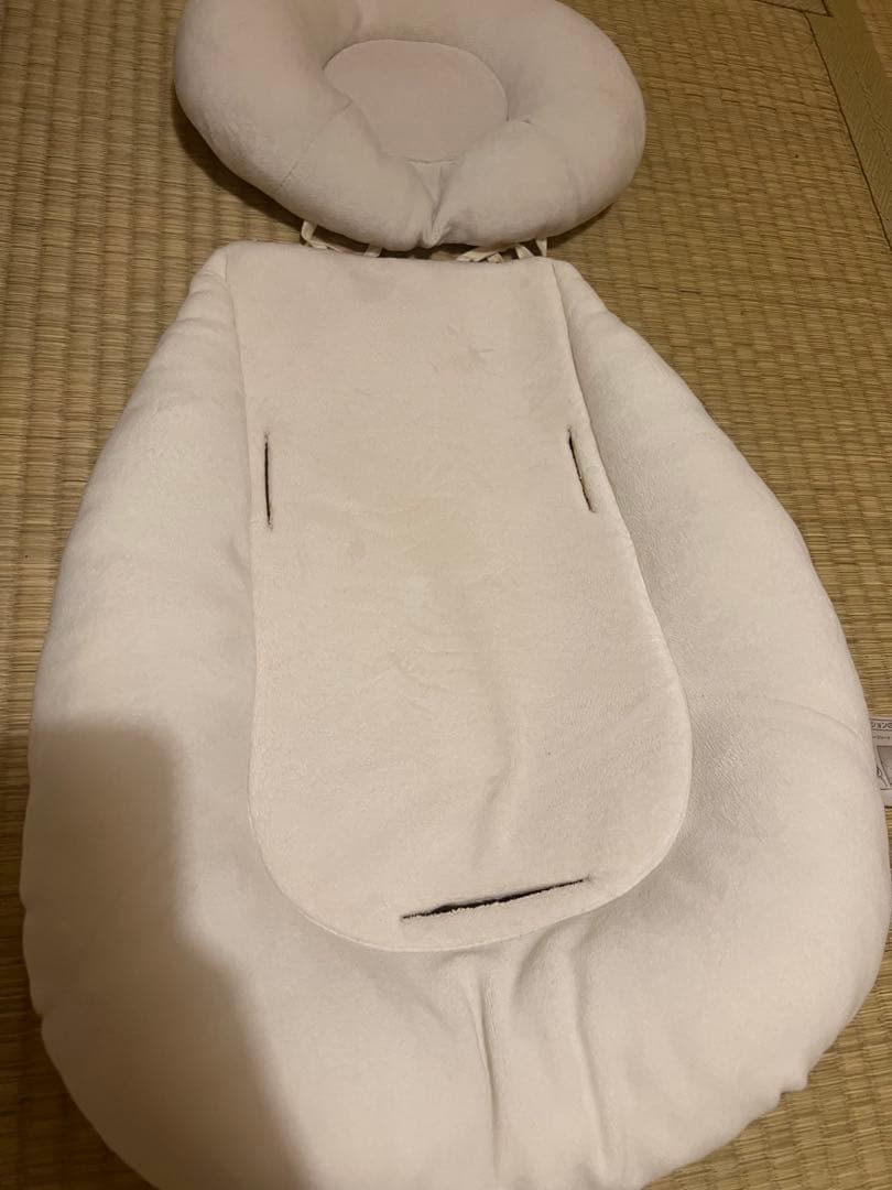 COMBI　電動ハイローチェア　ネムリラ　コードタイプ autoswing