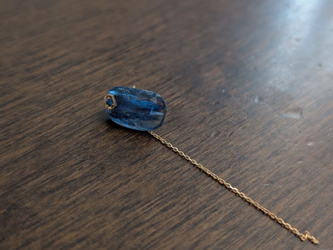 MONAKA Jewellery　モナカ　フラットピアス　カイヤナイト