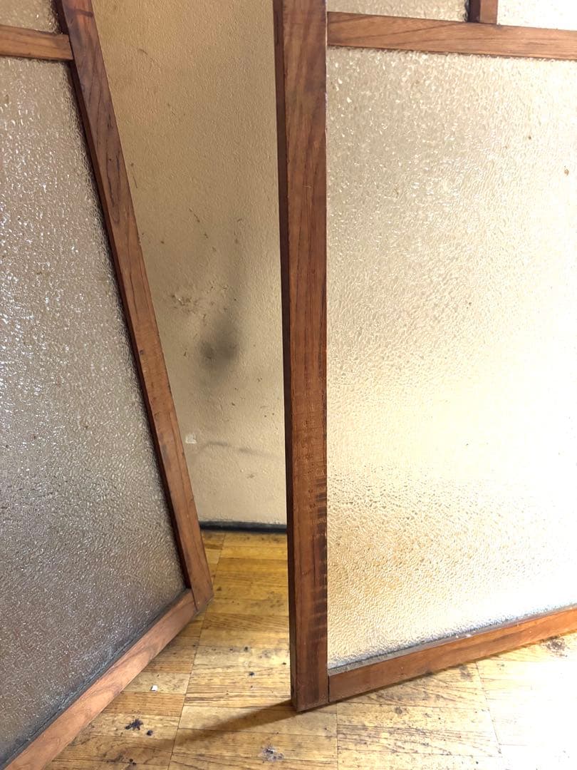 昭和20年代 食器棚 引き戸　型板ガラス 木枠 建具60×106cm｜2枚セット