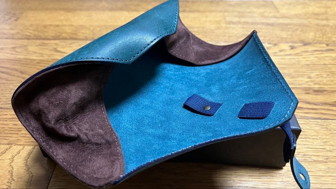 (値下げ◯)m+ ロトロスエードペンケース　プエブロオーシャン　エムピウ