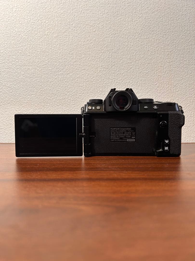 【おまけ付き】Fujifilm X-S10 ミラーレス一眼 本体