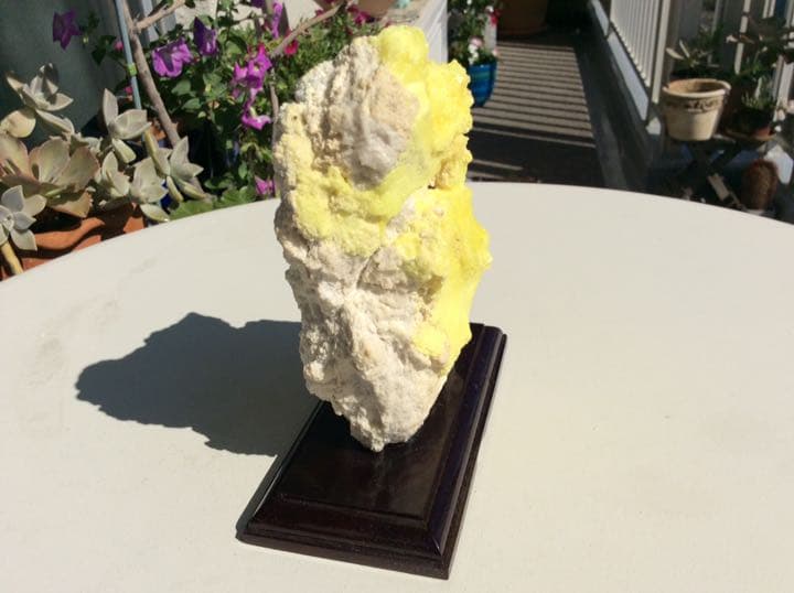 サルファー 硫黄 原石 綺麗な黄色