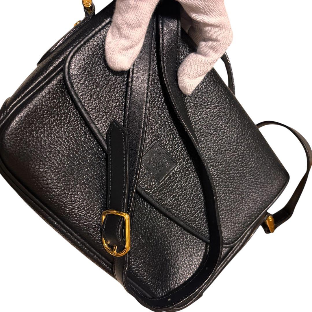 美品BURBERRY ブラック レザー ショルダーバッグ