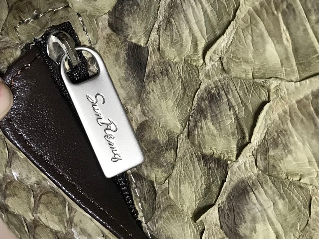 サンレミー　バッグ　高級パイソン