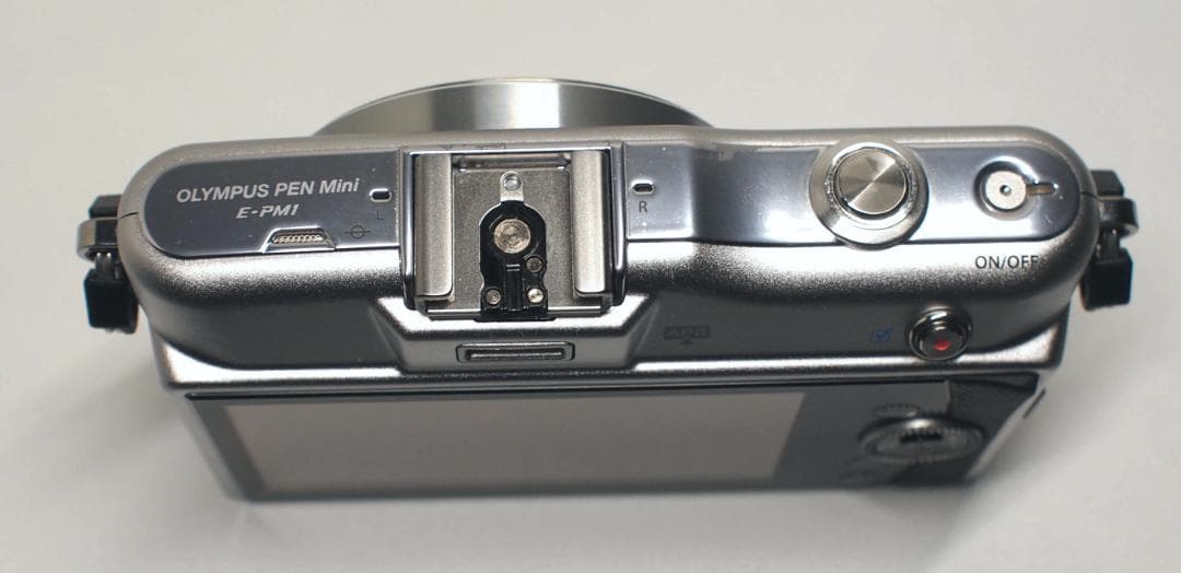 OLYMPUS PEN Mini E-PM1 シルバー