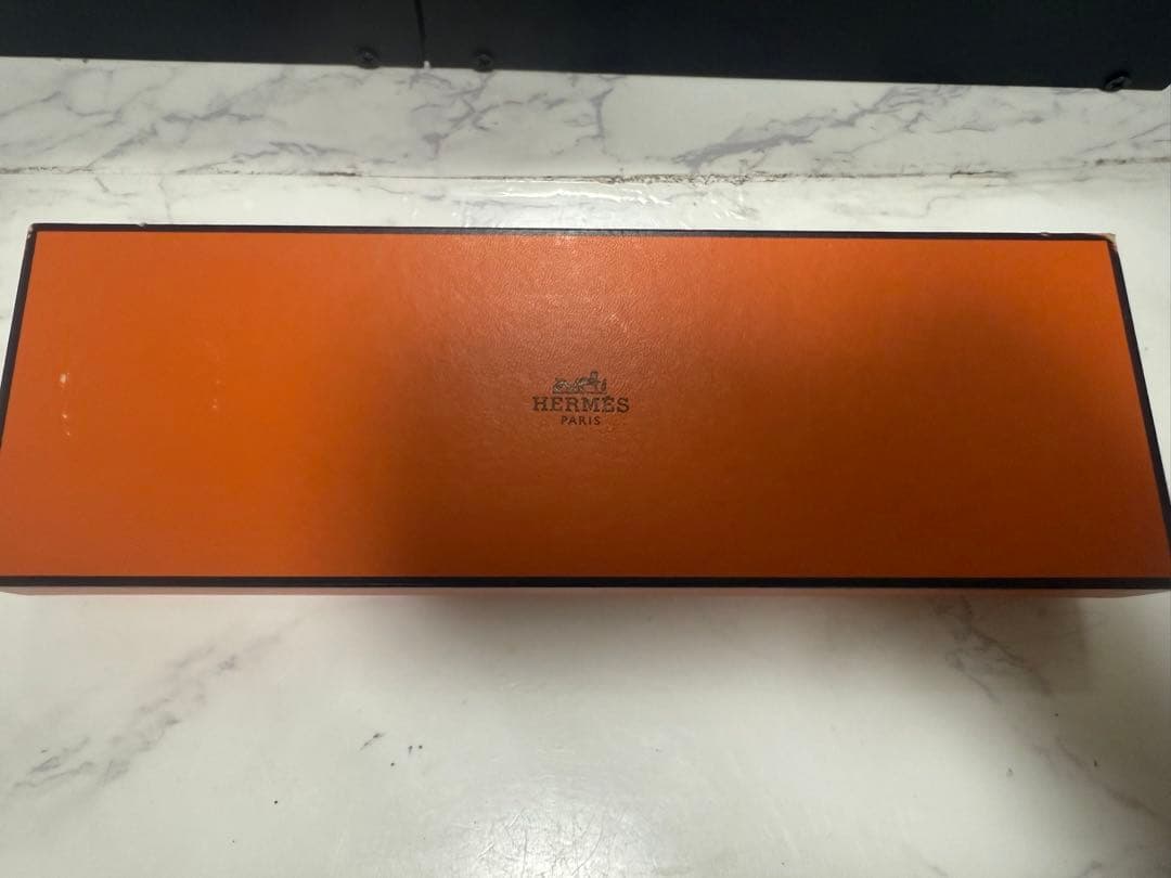 HERMES アナログ時計 ブラックレザー