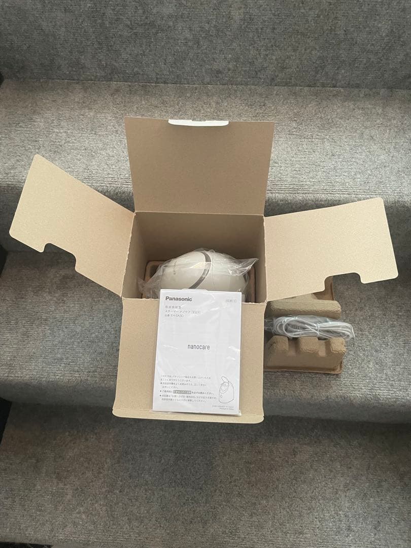 未使用　パナソニック　スチーマー　ナノケア