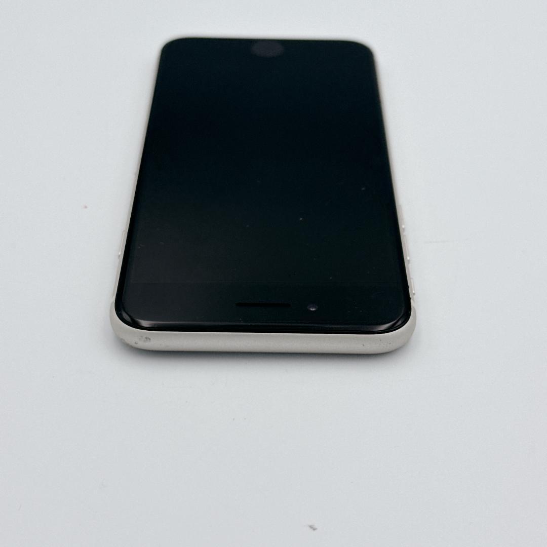 【概ね美品】iPhone SE 3 64GB SIMフリー MMYD3J/A