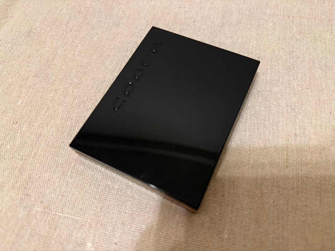 SUQQU シグニチャーカラーアイズ　S02