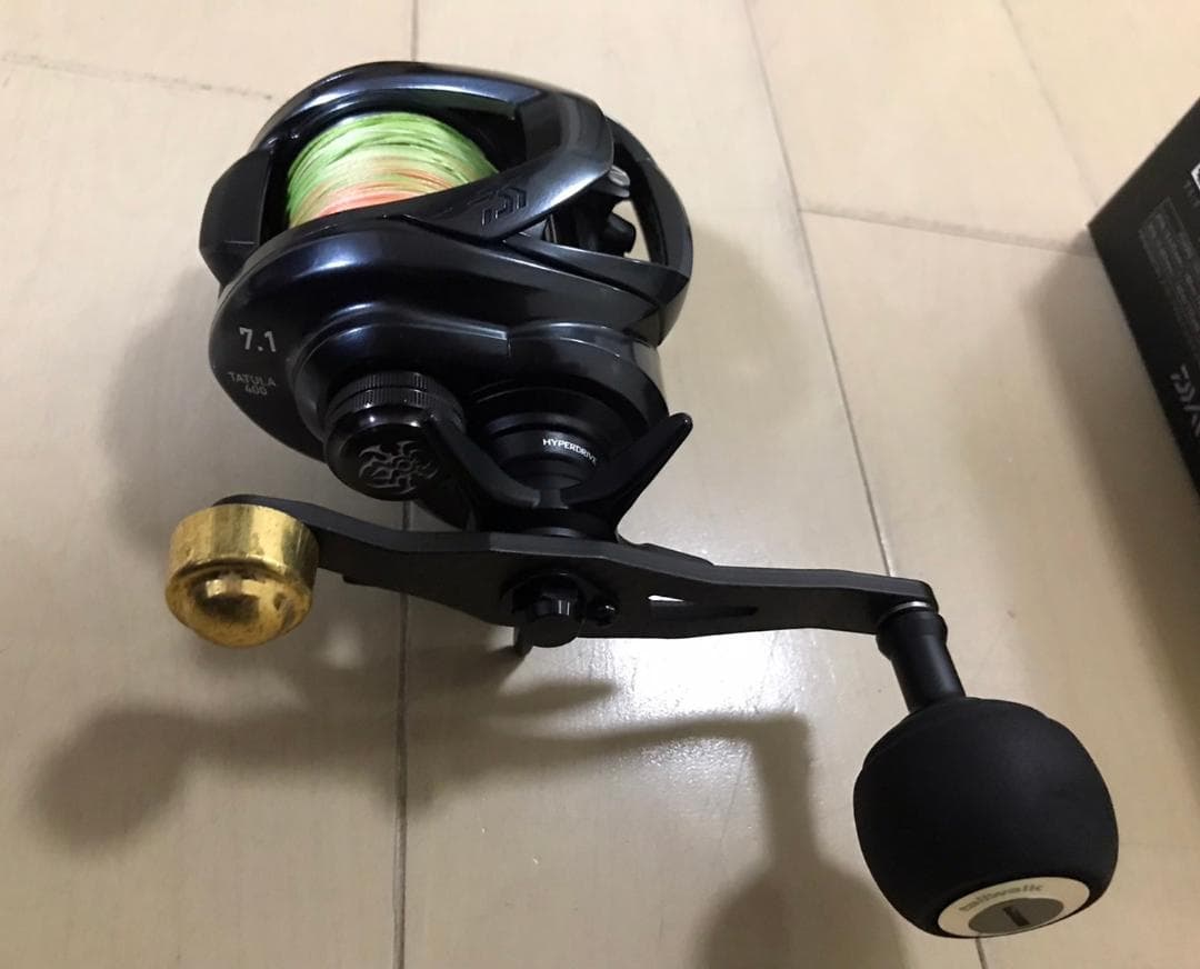 ダイワDAIWA タトゥーラTW 400H・右ハンドル