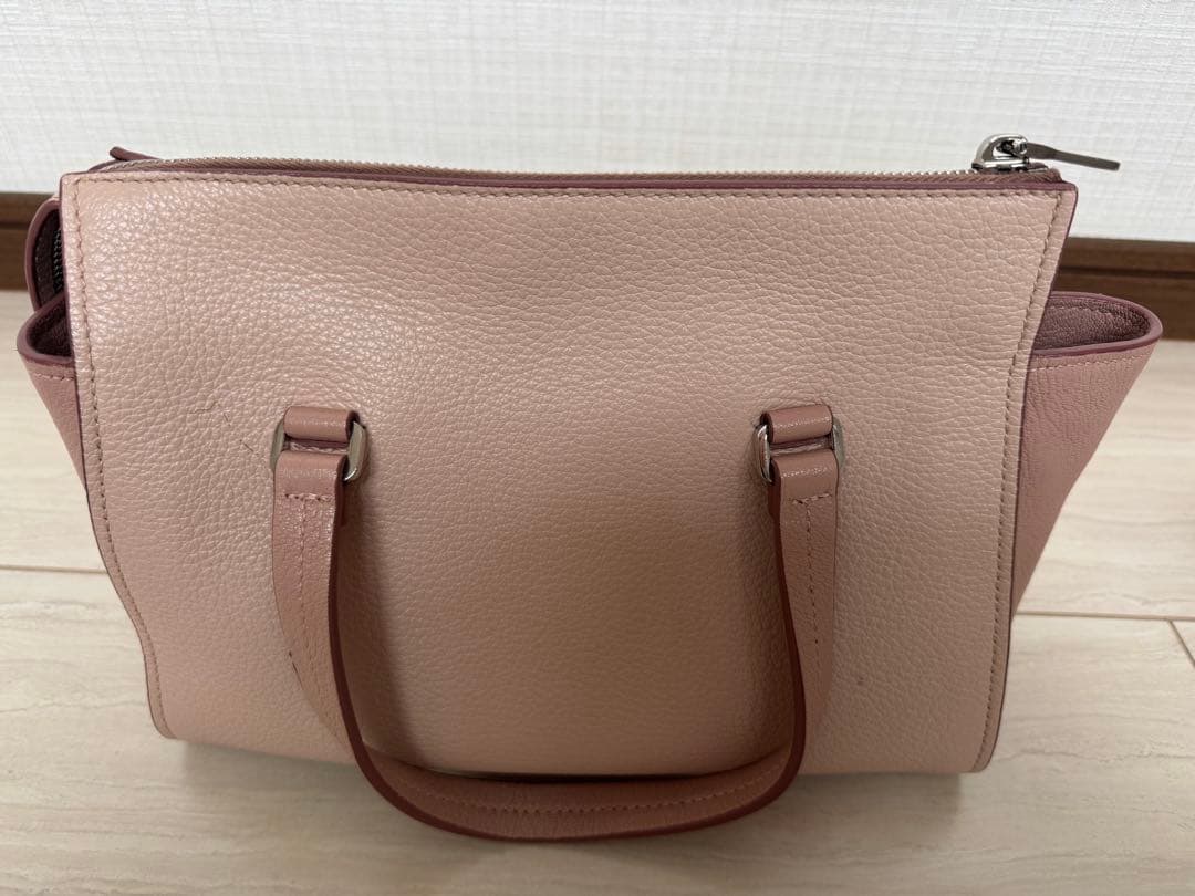 ミュウミュウ　miumiu バック　ピンク