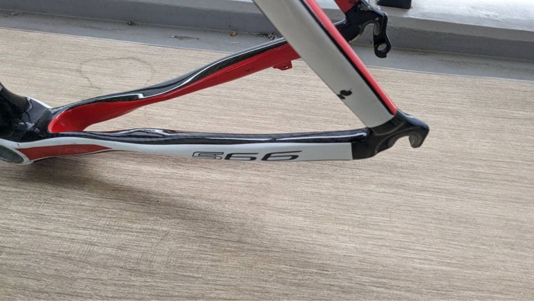 ロードバイク　フレーム　LOOK566