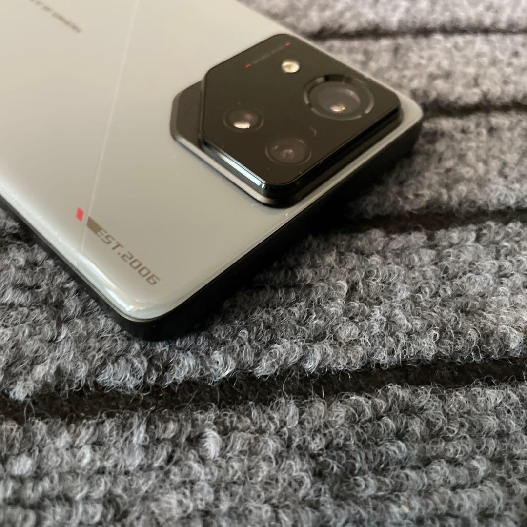 95【早い者勝ち】ROG PHONE8 256GB 国内版 SIMフリー