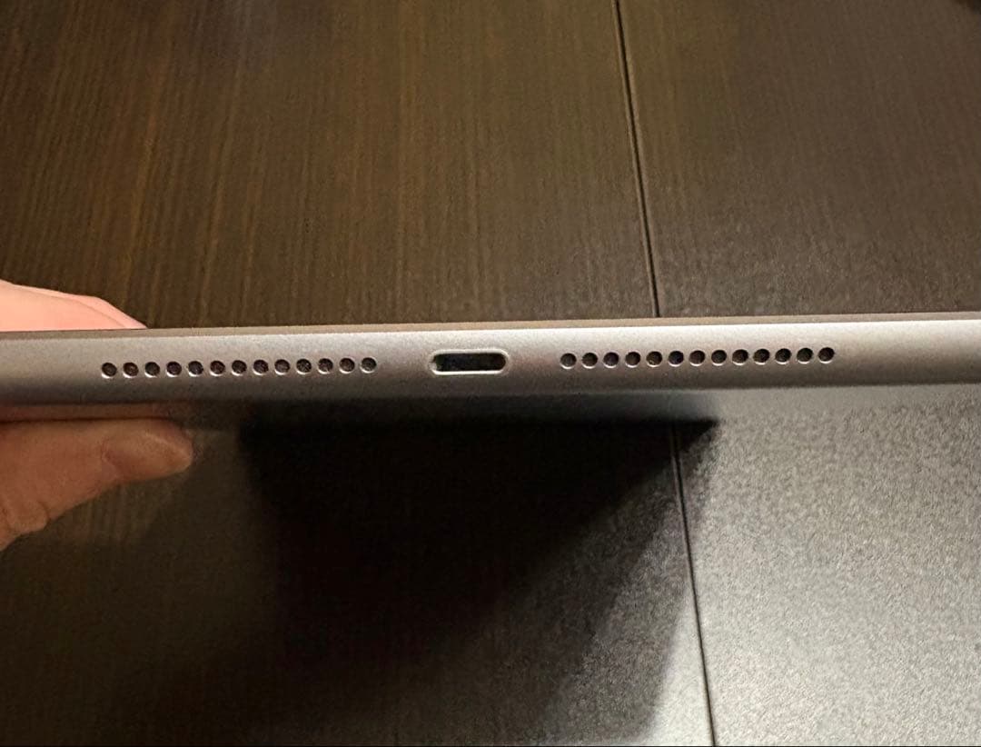 iPad 第6世代 Wi-Fiモデル 32GB スペースグレー 付属品完備