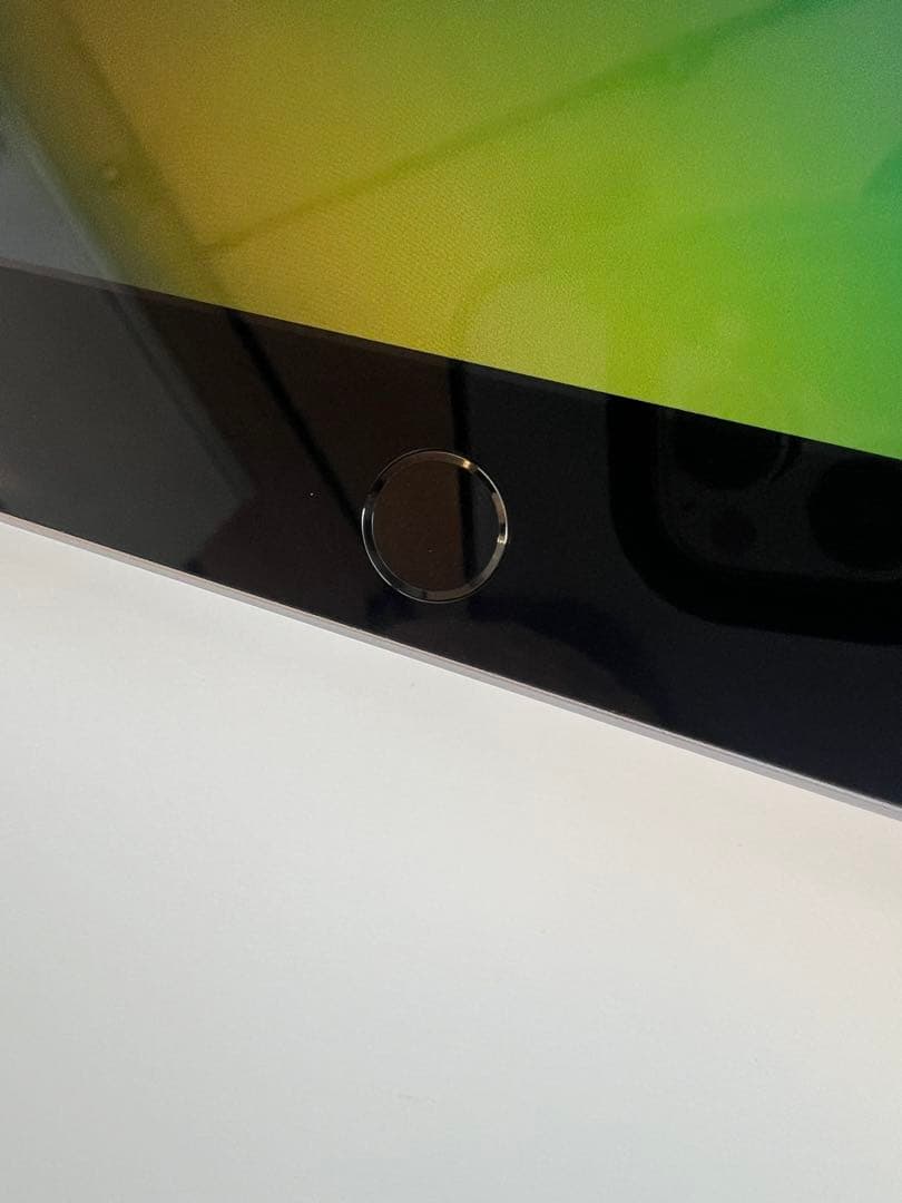 美品 iPad 第6世代 Wi-Fi 32GB スペースグレイ タブレット
