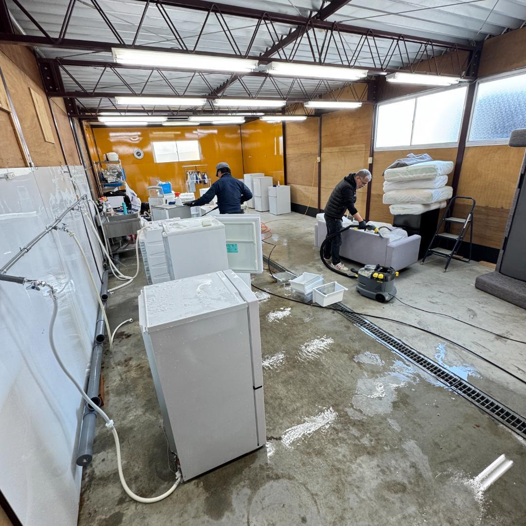 東京23区送料無料　超美品U-ING 2ドアミニ冷蔵冷凍庫　全国送料込み