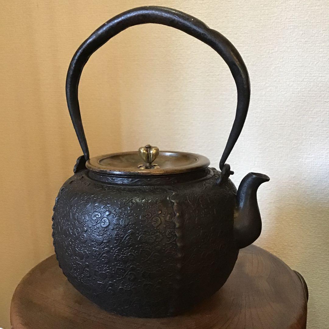 値下‼️江戸期　祥雲堂造　全面花付き二枚葉葵紋桐紋　鉄瓶　龍文堂