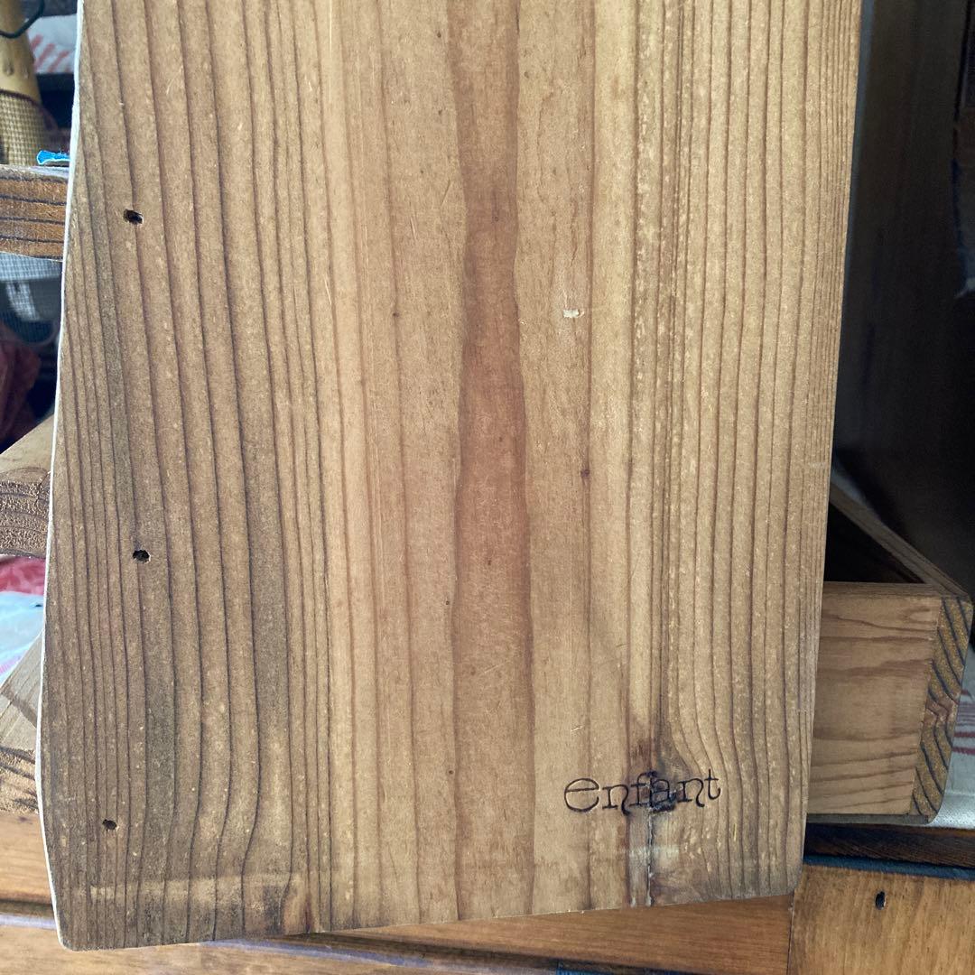 カントリー雑貨　アンファン雑貨　木製飾り棚　裁縫棚