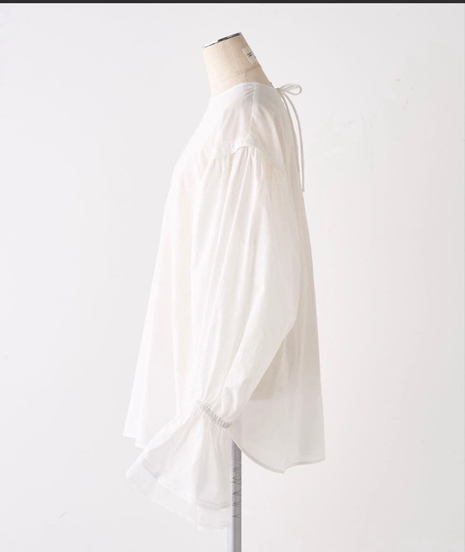 PUAL CE CIN フレア袖口レースブラウス