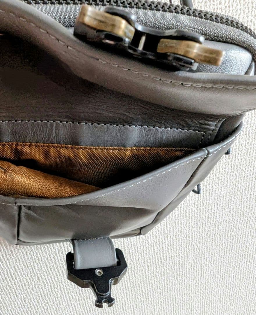 master-piece (コンフィ) ショルダーバッグ グレー