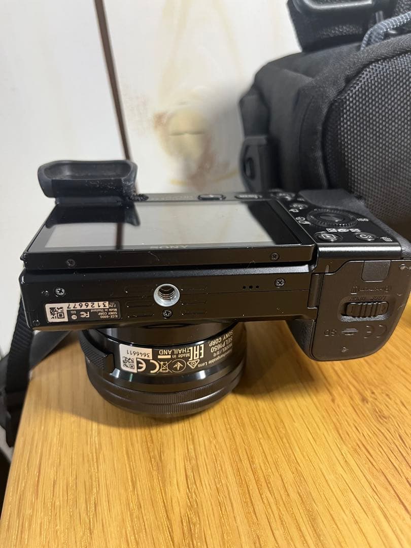 【美品】SONY αシリーズ デジタルカメラ バッテリー付きWi-Fi