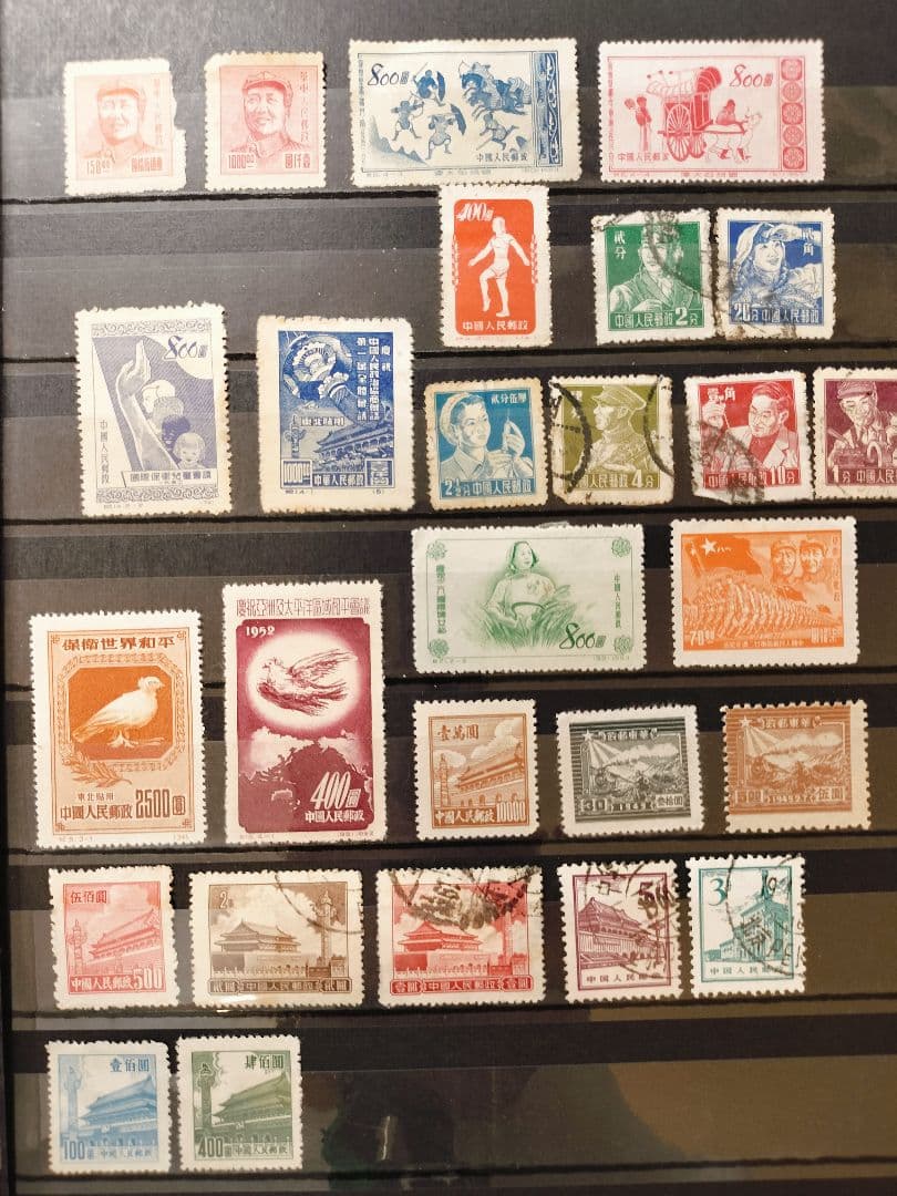 中国切手アルバム1冊＋バラいろいろまとめて　②