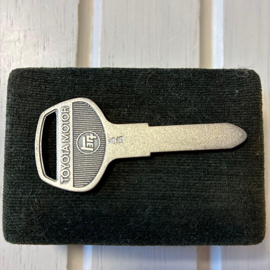 トヨタ　純銀　マスコットキー　カローラ　セリカ