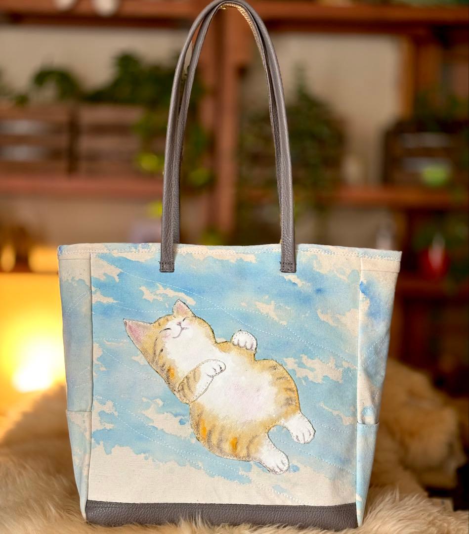 かおり様オーダー　\"サグラダ・ファミリアとニャンズ\"