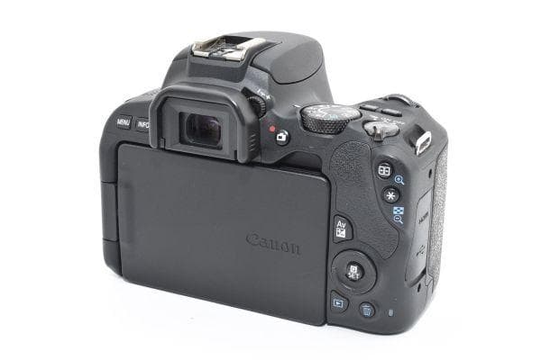 【美品】キャノン Canon EOS Kiss X9 ボディ　一眼レフカメラ