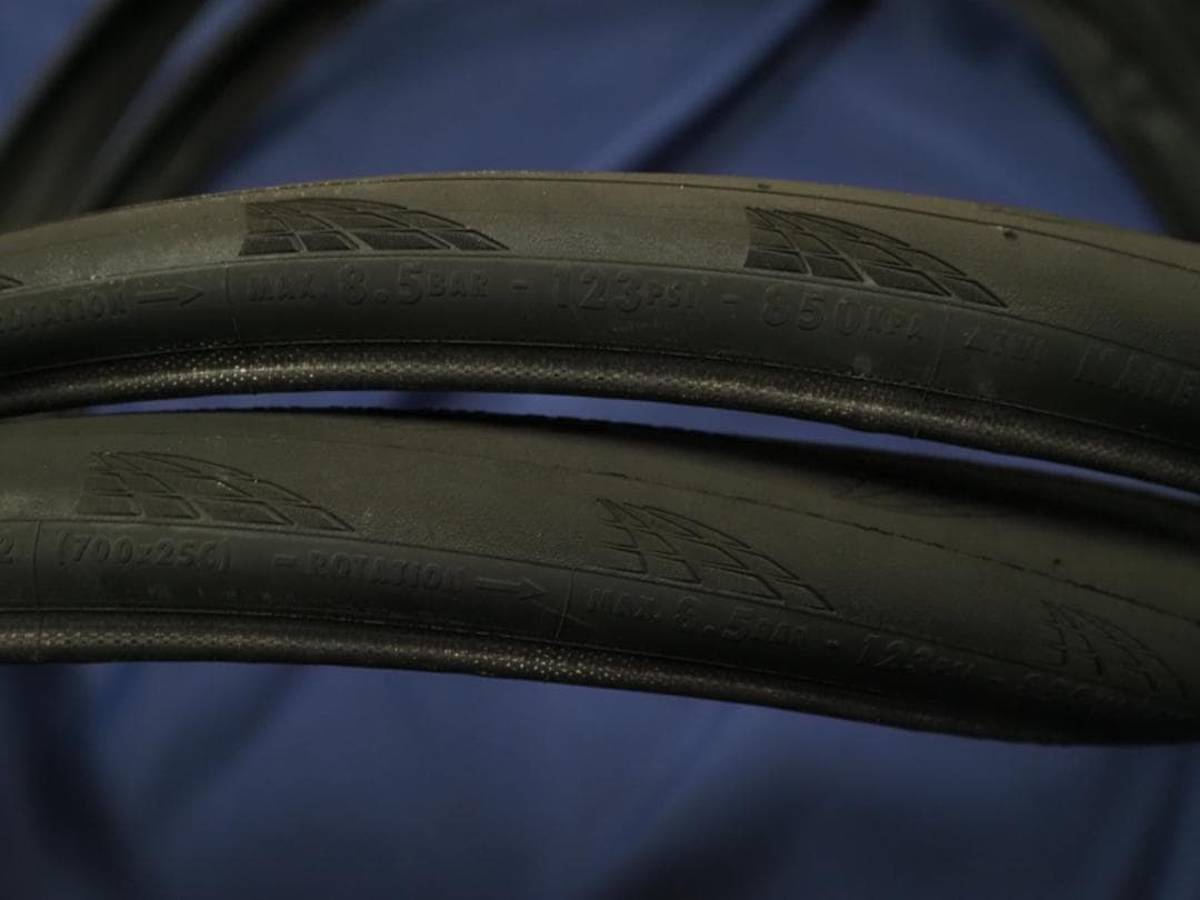 GP5000 ロードバイク クリンチャータイヤ 25C　中古