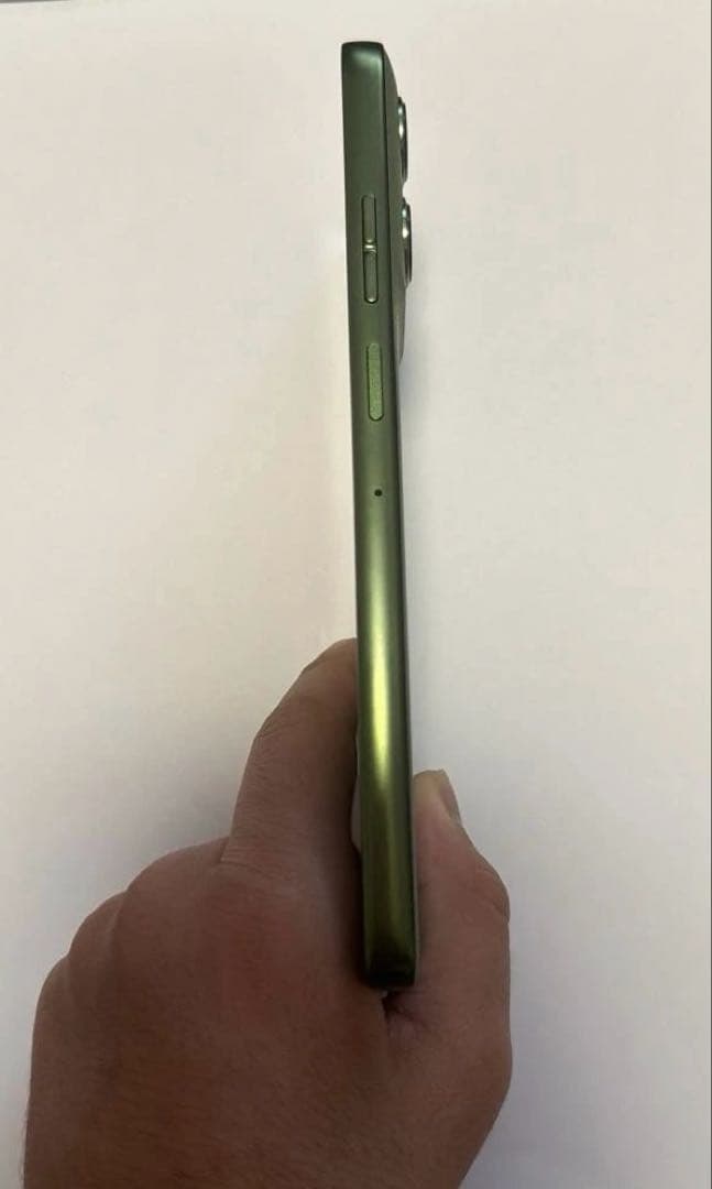 新品未使用 moto g66y 5G ディルグリーン 128GB 本体