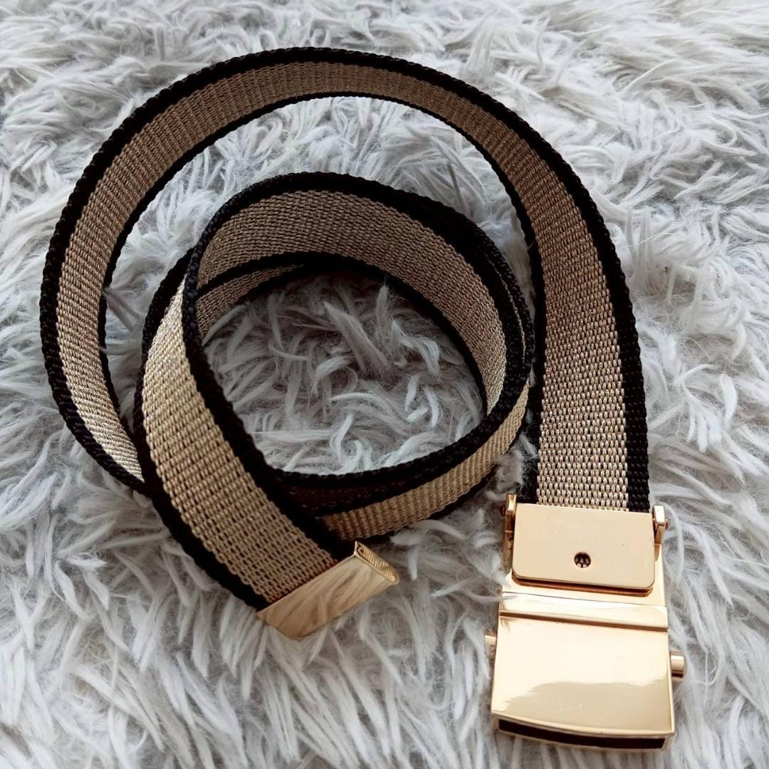 美品 ヴィヴィアンウエストウッド ガチャベルト ゴールドバックル