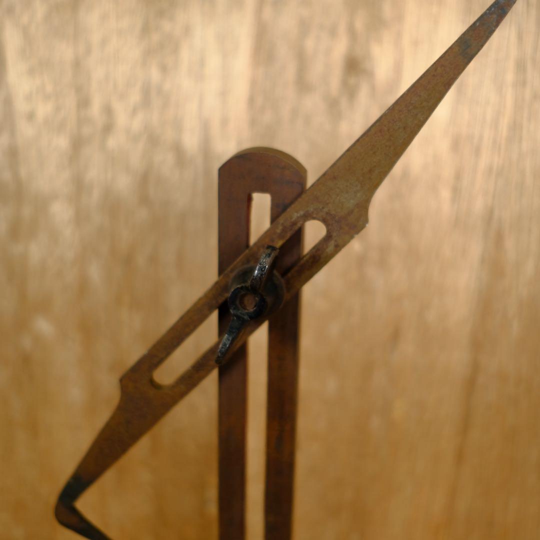 アンティーク　鉄製　トースカン　古道具　オブジェ　インテリア　彫刻　陶芸