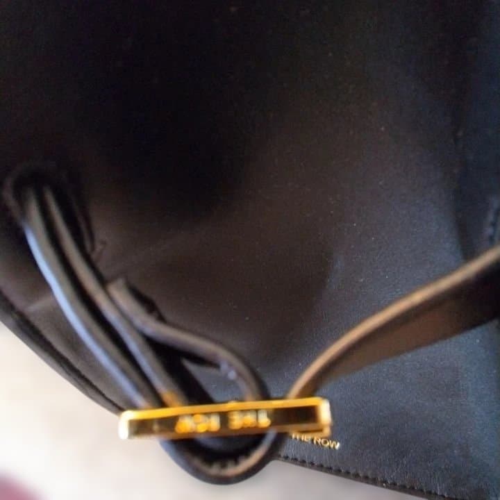 THE ROW 風 黒 ハンドバッグ