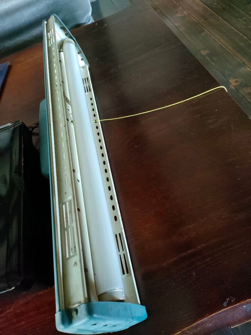 昭和レトロな吊り下げ蛍光灯　松下電器スーパーブライト　ナショナル　レア品