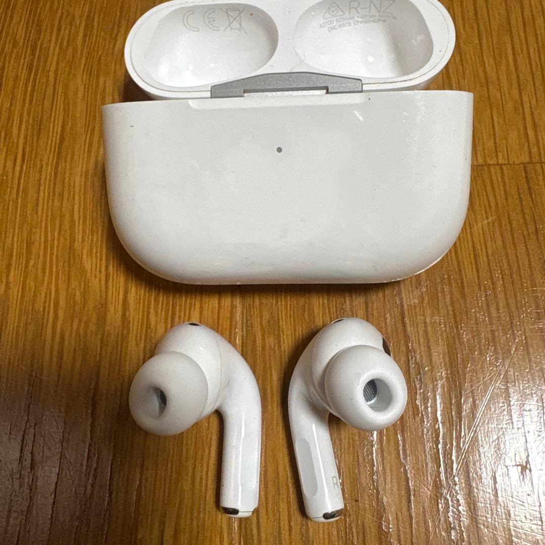 AirPods Pro 2世代 本体 MagSafe充電ケース付き