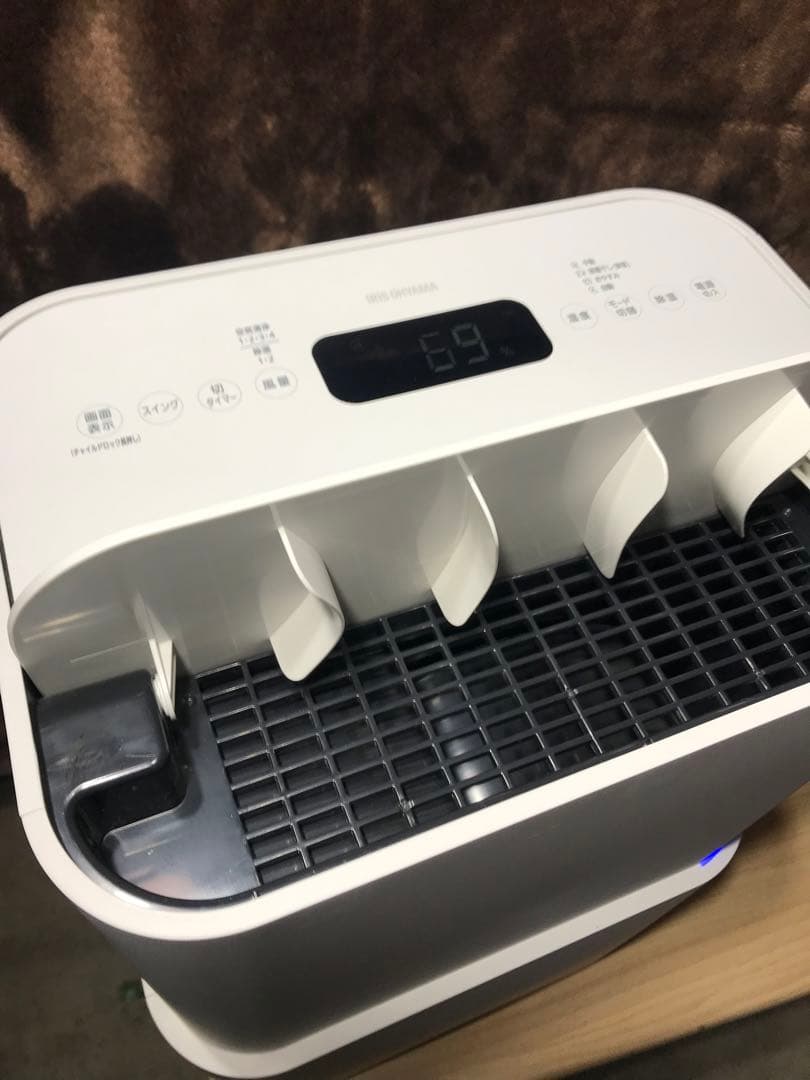 美品 アイリスオーヤマ 衣類乾燥除湿機 2021年製 PD-A140