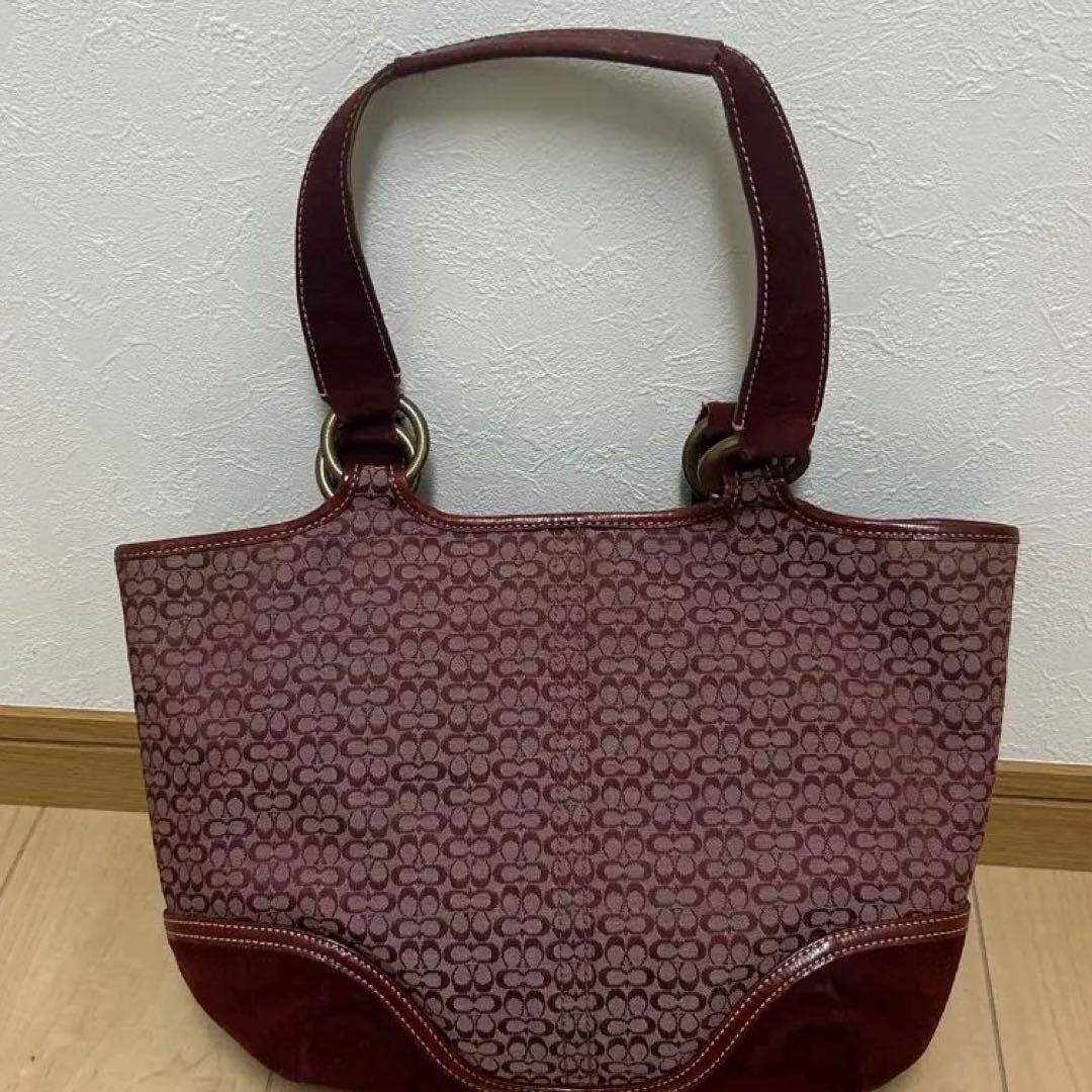 希少カラーコーチシグネチャー柄ホーボー ショルダーバッグ