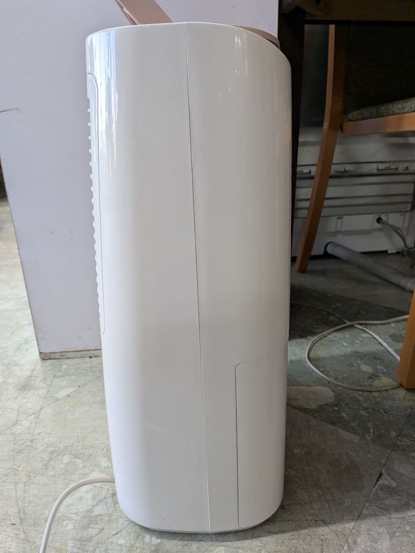 SHARPプラズマクラスター除湿機 衣類乾燥機 CV-E71　中古