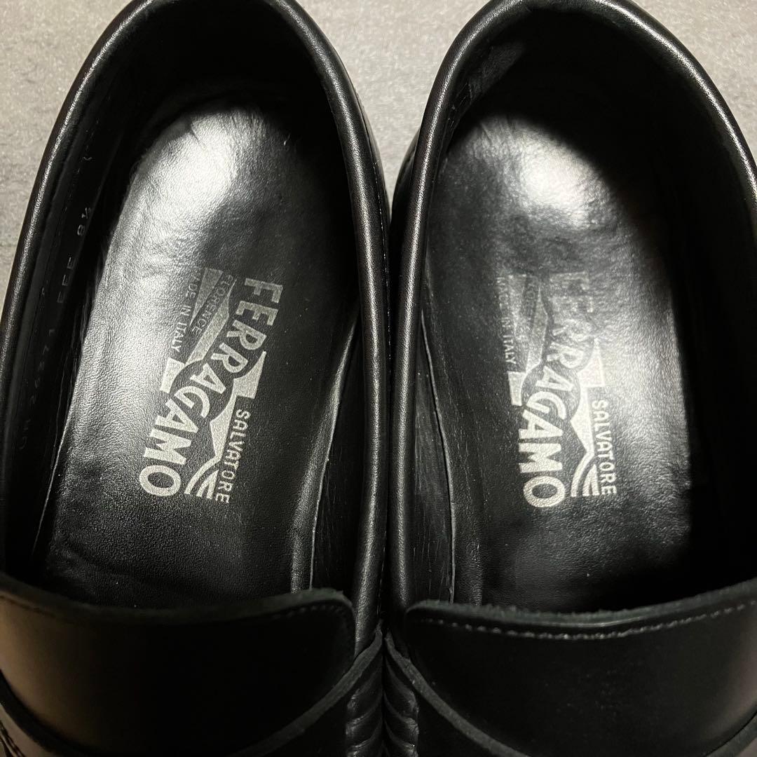 美品　フェラガモ　ローファー　スリッポン　ガンチーニ　ブラック　2198