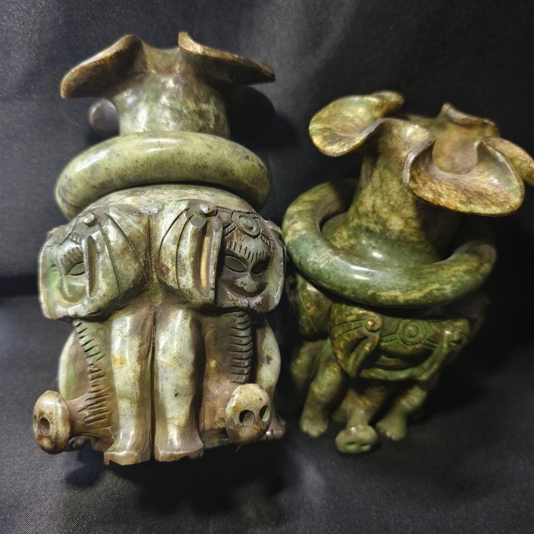中国骨董 玉香炉一対 天然石 遊環 四面神獣立像 手彫り 作家物 風水 古美術品