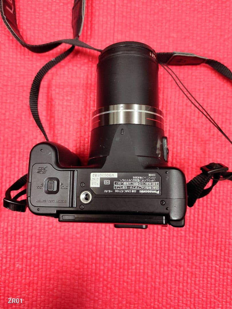 Panasonic Lumix FZ100 デジタルカメラ