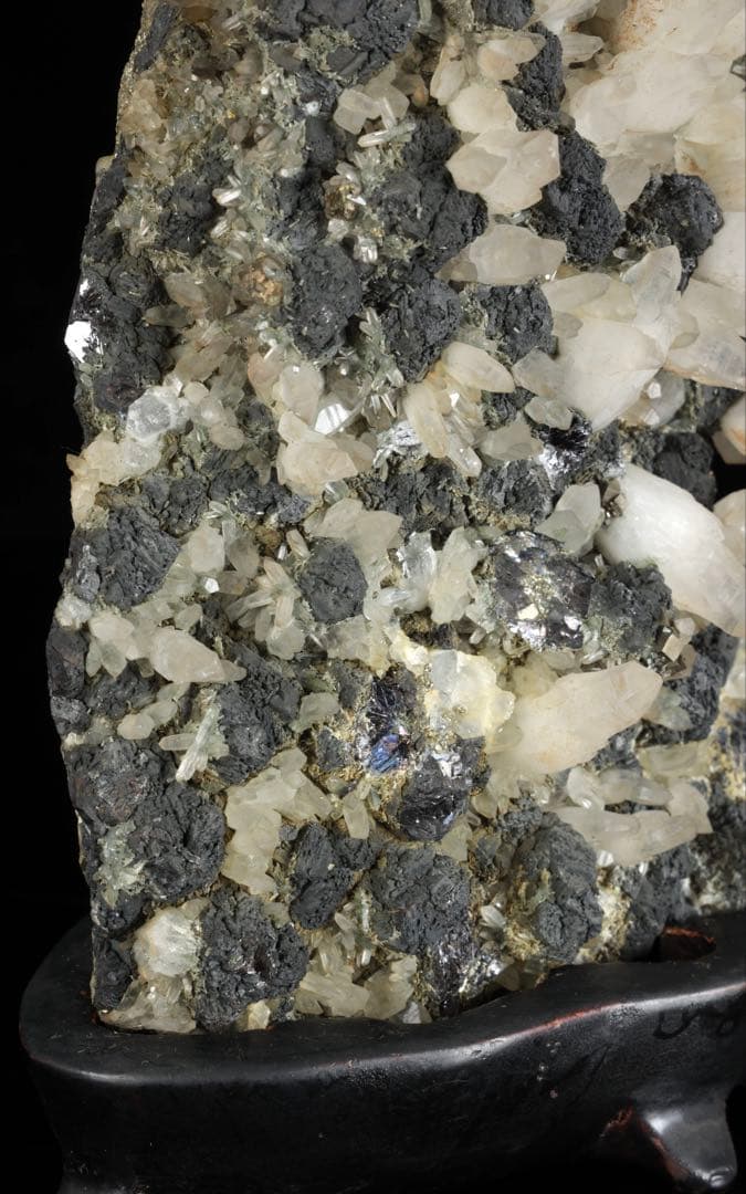 国産 白水晶クラスター 黄鉄鉱共生 青色虹彩 鑑賞石 原石 台座付 2166g