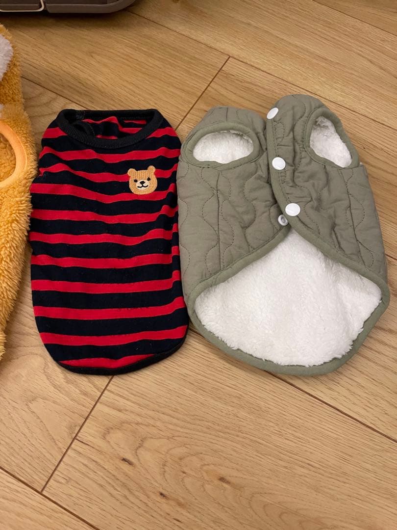 Richell 犬用キャリー ベージュサイズ:中型犬用 / Sサイズの犬4匹