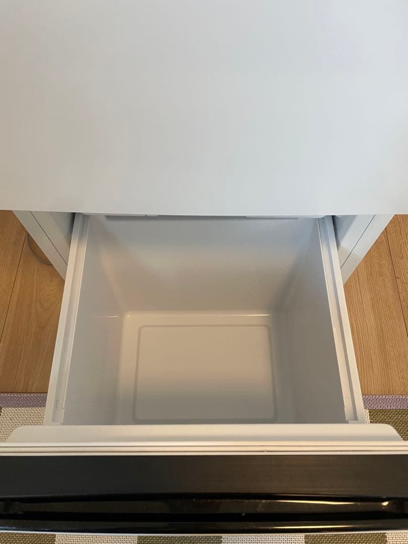 ハイセンス製 HR-D1304 130L 2ドア冷蔵庫(22年製)