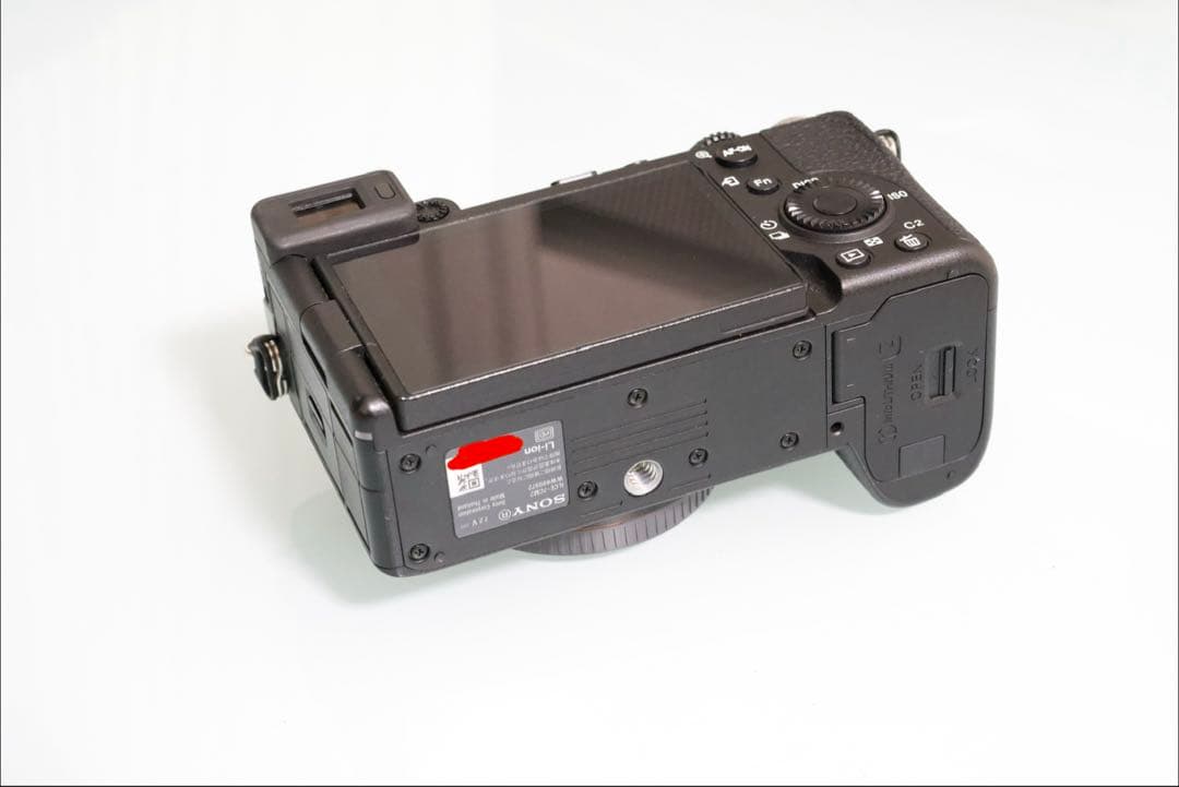 【週末限定セール】SONY α7CⅡミラーレスカメラ 本体 シルバー 保証あり