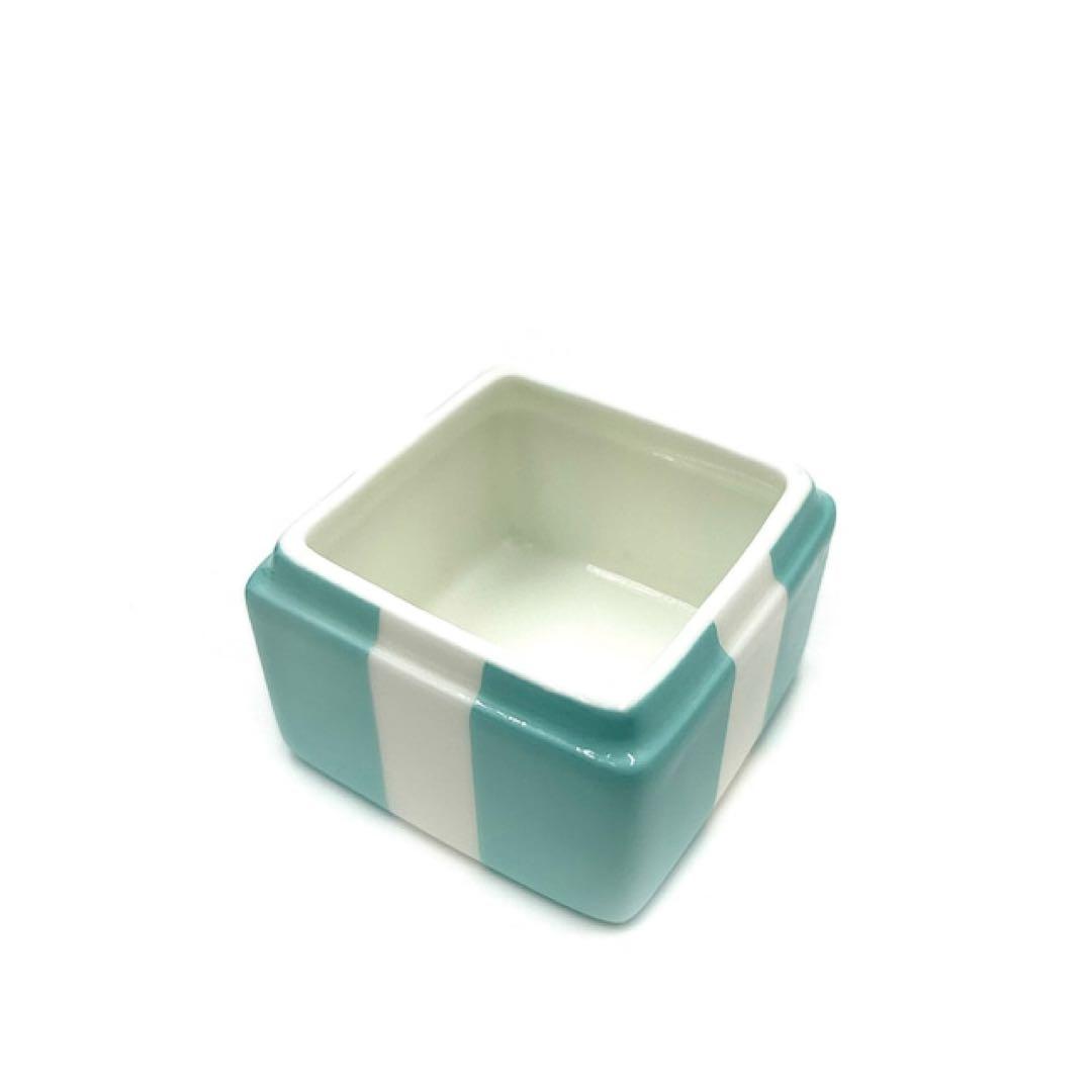 新品未使用★ティファニー小物入れ★廃盤